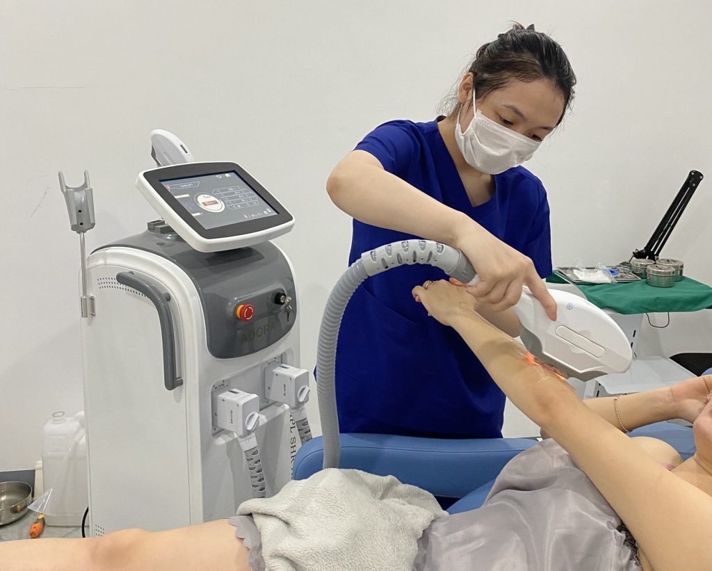 Máy Triệt Lông IPL SHR WonWel Adora